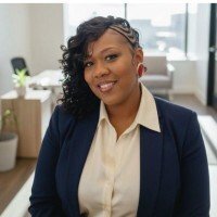 Portrait of Breyauna Holloway