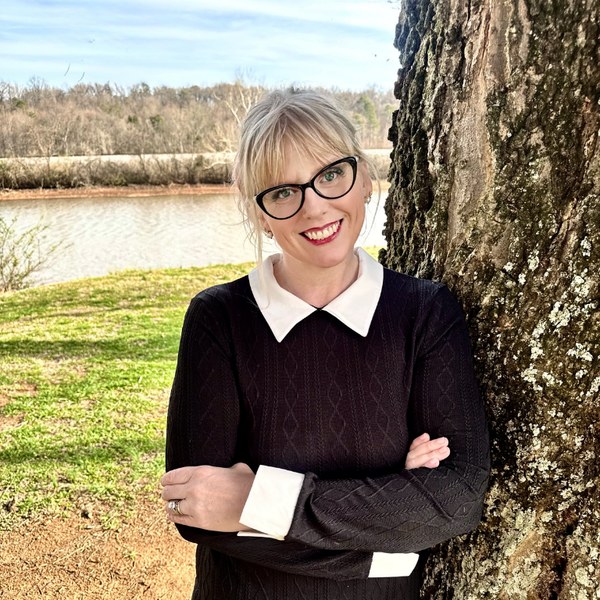 Portrait of Lindsay Young Honaker